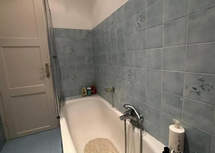 Two Bedroom To Rent In Apartment Nizza