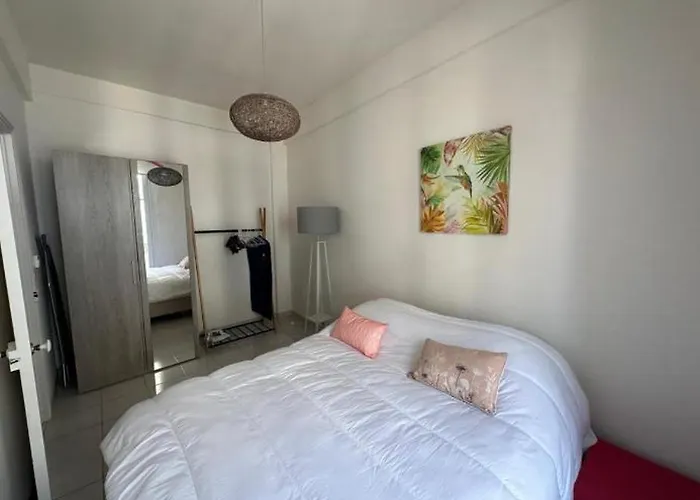 Appartement Two Bedroom To Rent In *